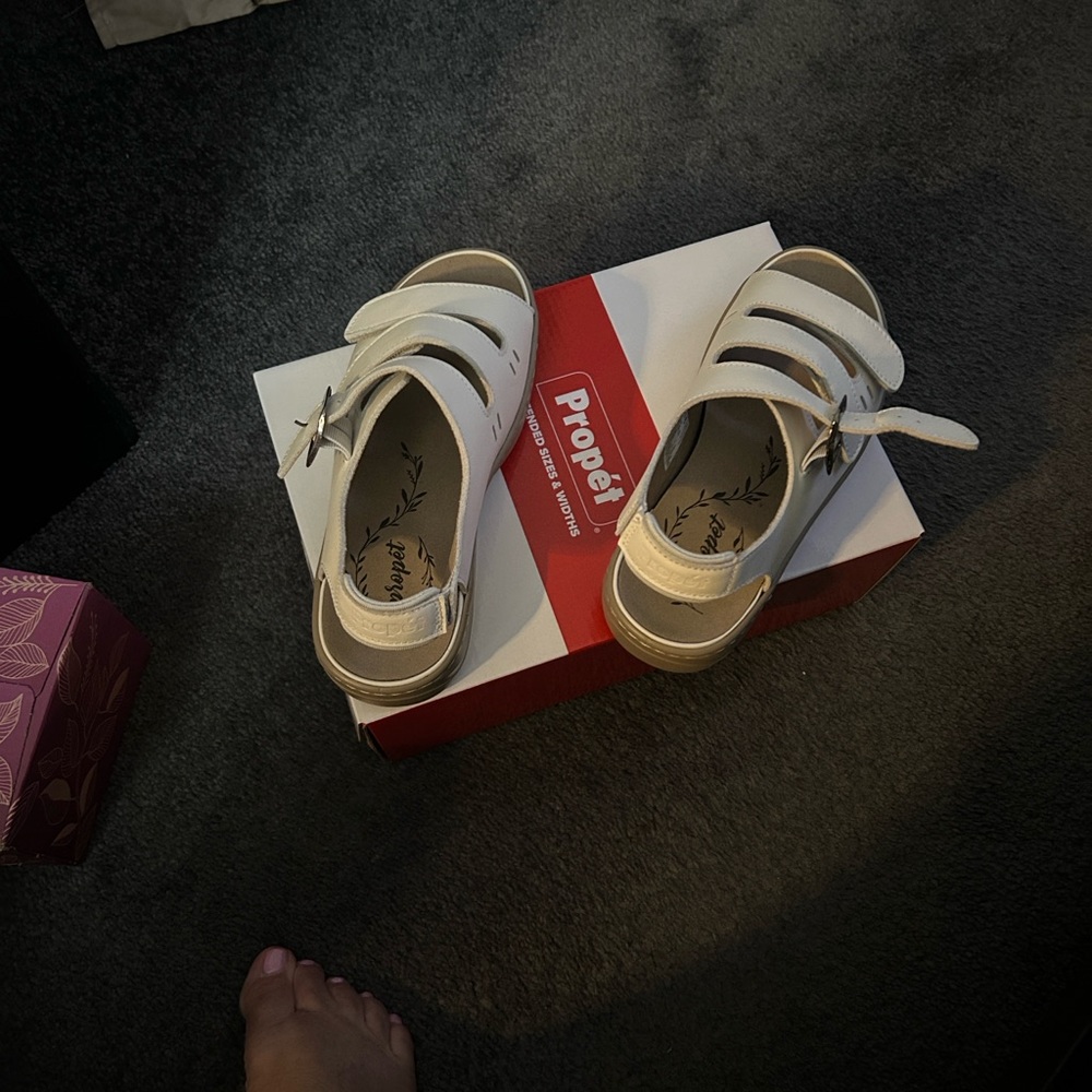 Propet Kids Cream Sandals
